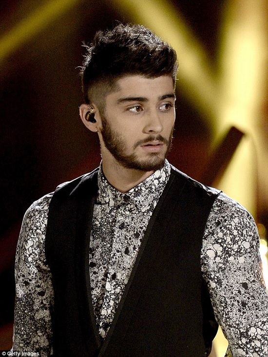 Zayn Malik Quits One Direction 